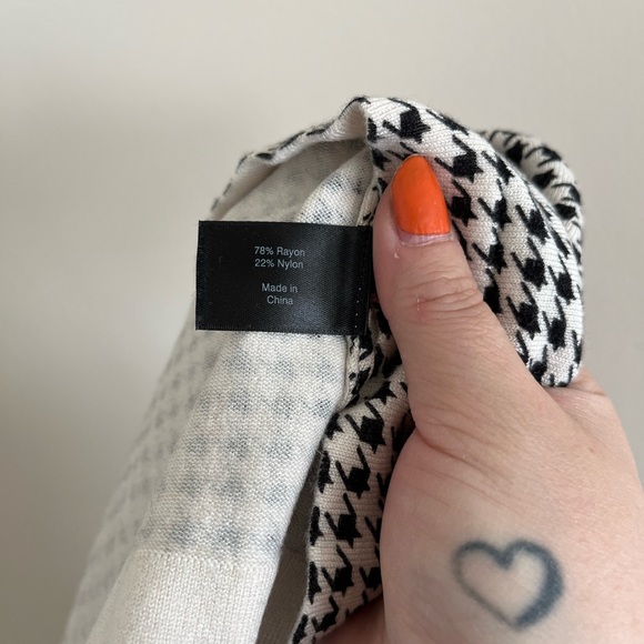 Lane Bryant houndstooth top - Picture 4 of 5